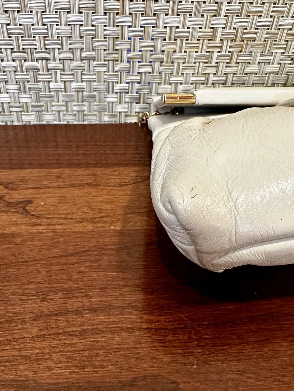 VTG 1970s Ivory Ruched Convertible Envelope Evening Clutch Gold Tone Chain